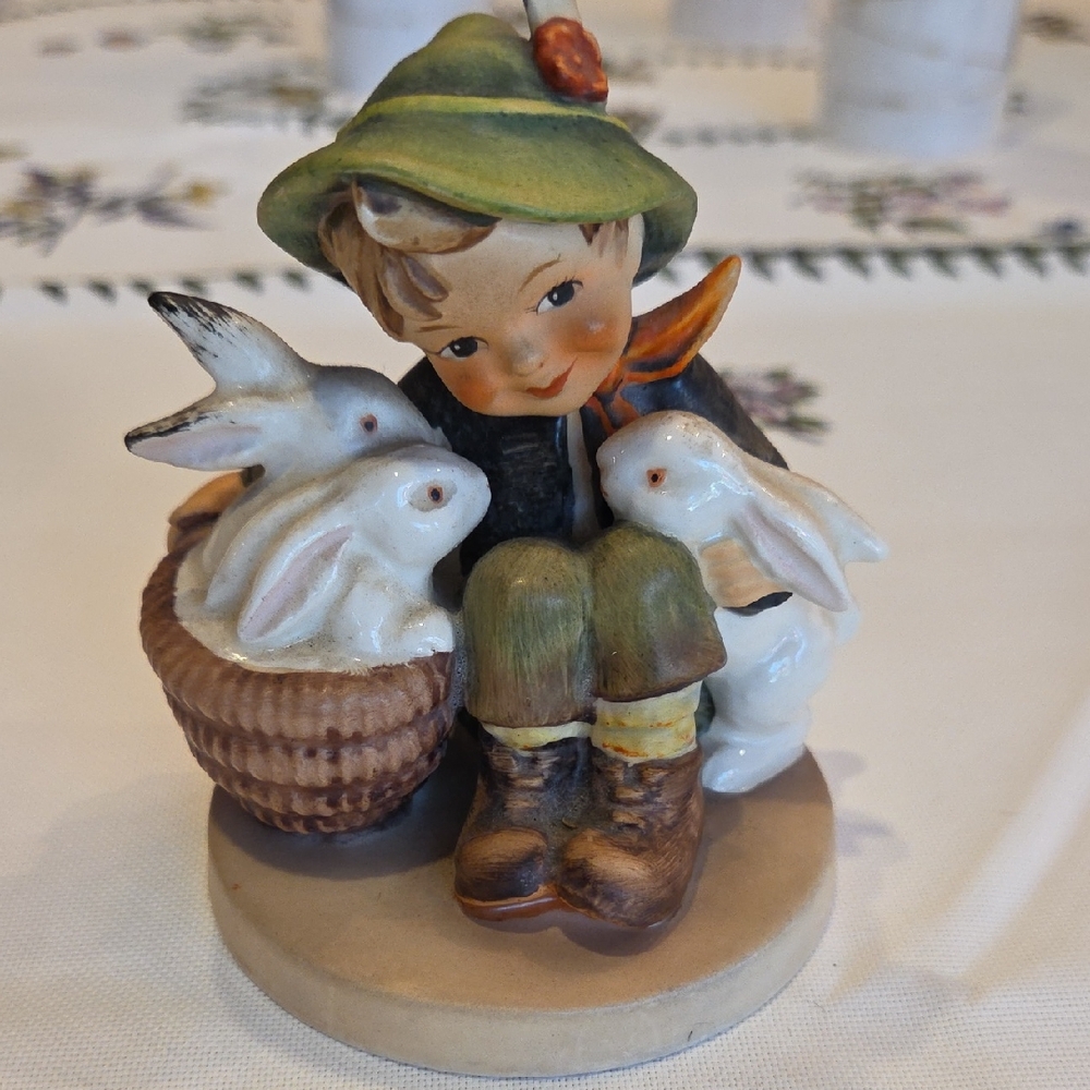 Hummel "Playmates"